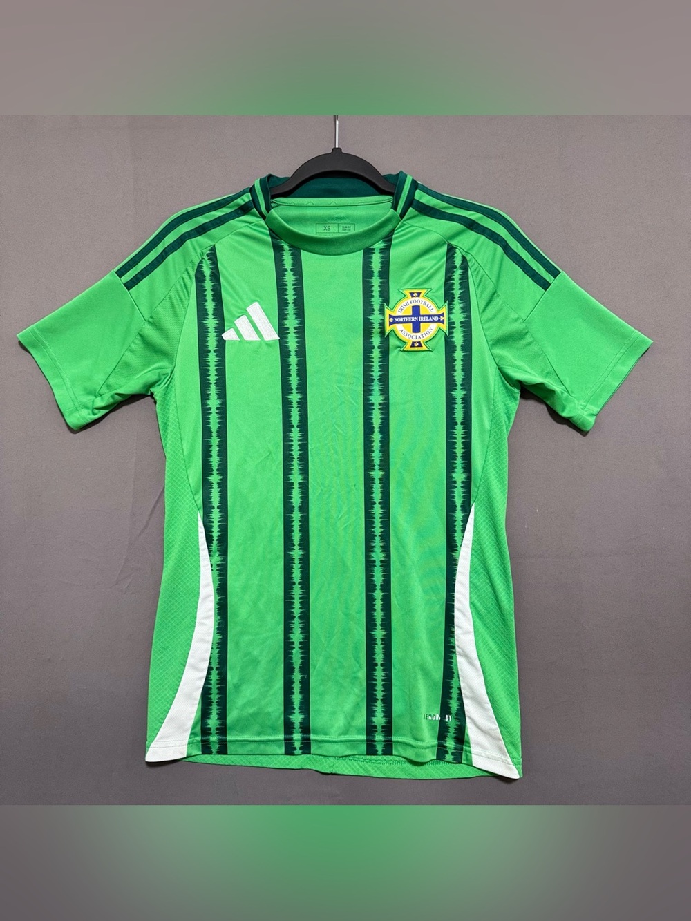 Adidas Northern Ireland 2024/2025 Home Soccer Jersey Green Slim Fit Mens XS